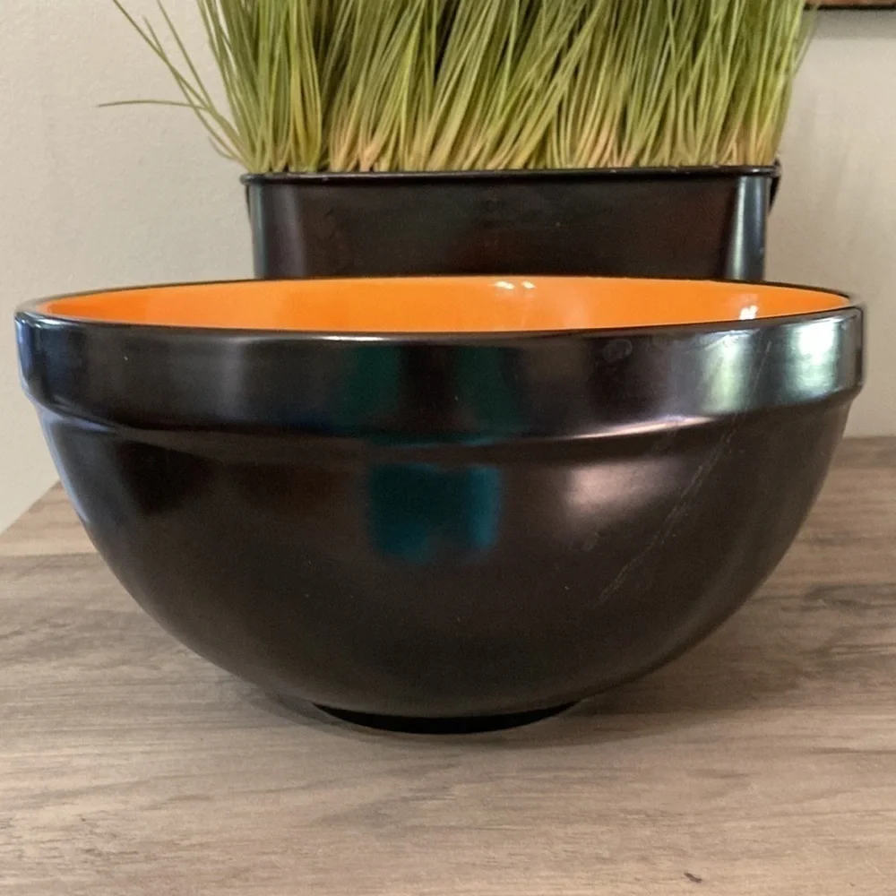 Rae Dunn HALLOWEEN TRICKS CERAMIC Black and Orange Halloween BOWL